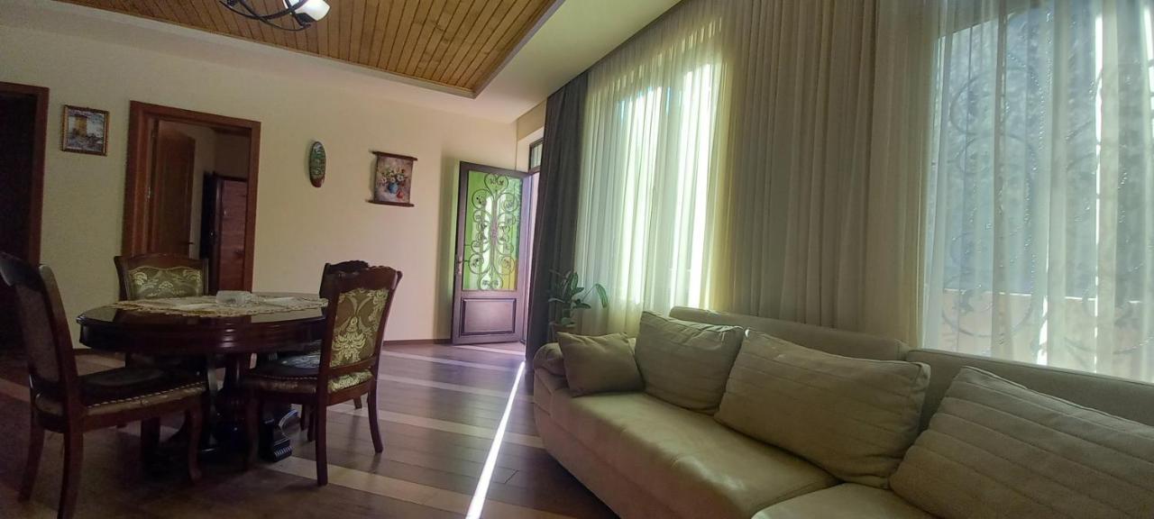 Hotel Lisaneli à Mestia Extérieur photo